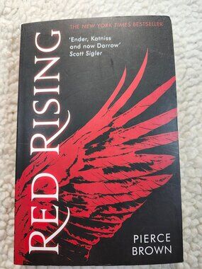 Pierce Brown Red Rising Paperback Hodder 2014 UK Edition Sci-Fi Dystopian Novel